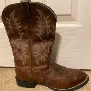 Ariat cowboy boots